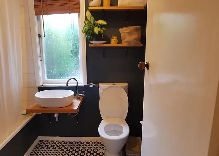 Ultimate Redwoods Comfort Pool And Bike Storage Rotorua